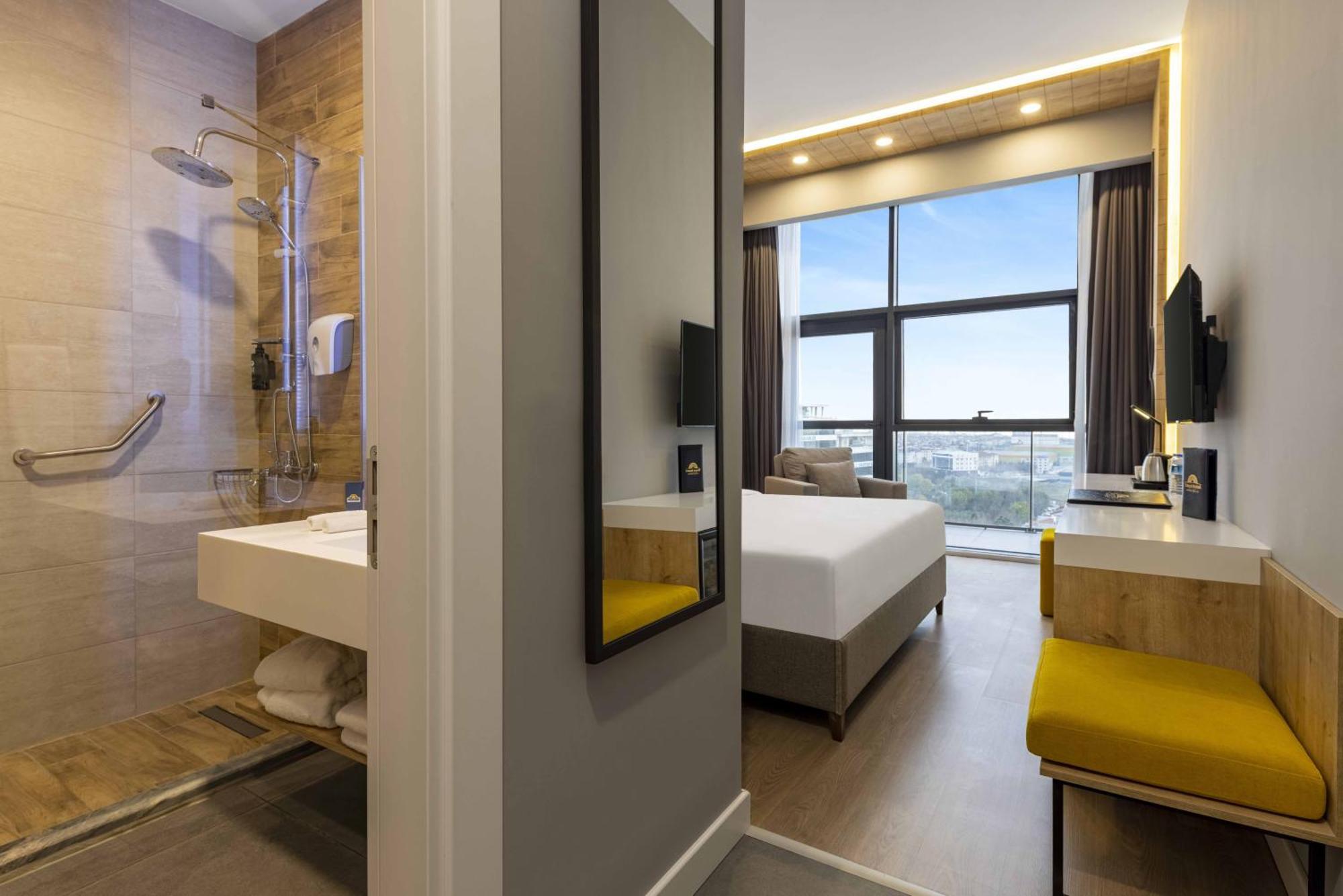 Days Inn & Suites By Wyndham Esenyurt Κωνσταντινούπολη Εξωτερικό φωτογραφία