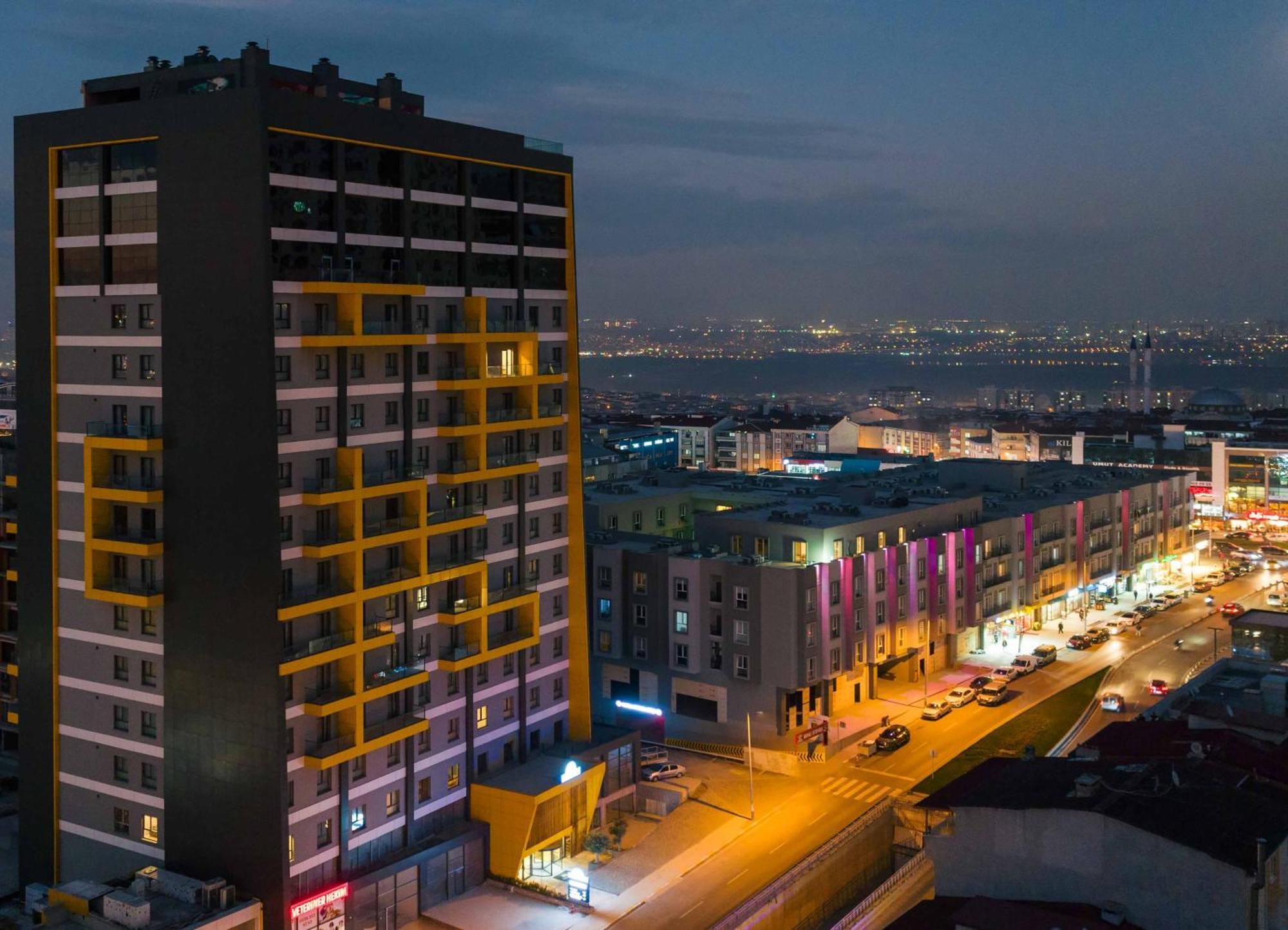Days Inn & Suites By Wyndham Esenyurt Κωνσταντινούπολη Εξωτερικό φωτογραφία