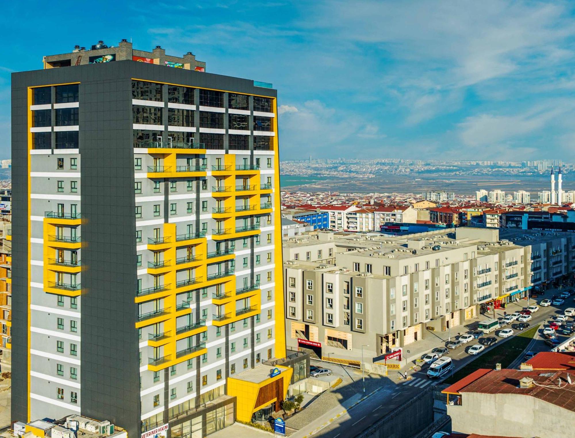 Days Inn & Suites By Wyndham Esenyurt Κωνσταντινούπολη Εξωτερικό φωτογραφία